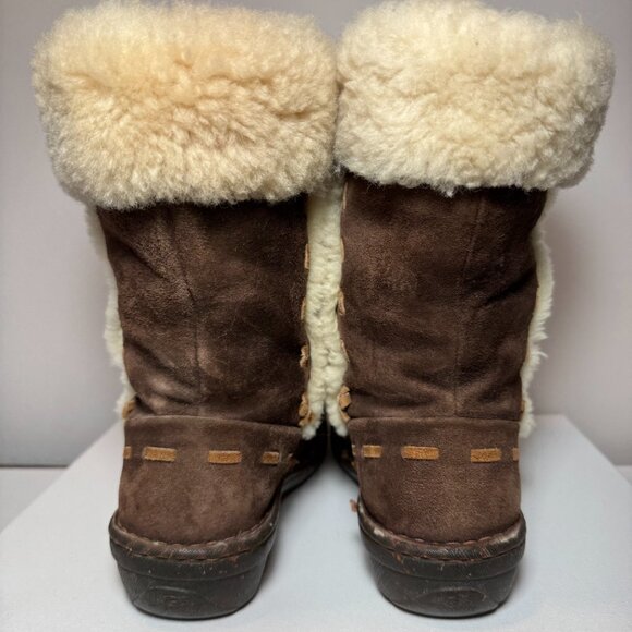 UGG Australia Sheepskin Leather Calf Chestnut Boots US Size 6 - Picture 2 of 9